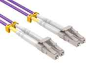In practical applications, what is the transmission speed of OM4 Fiber optik kable?